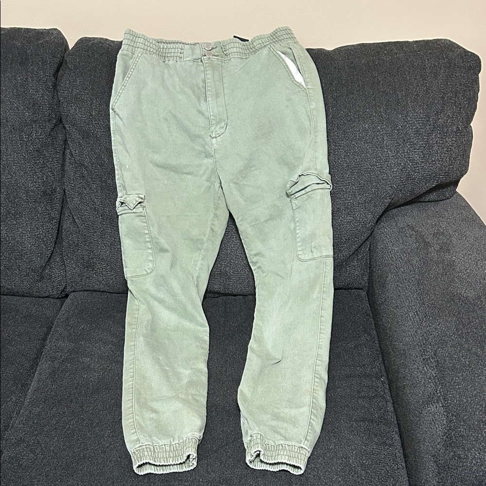 Womens Casual Cargo Pants in Sage Green